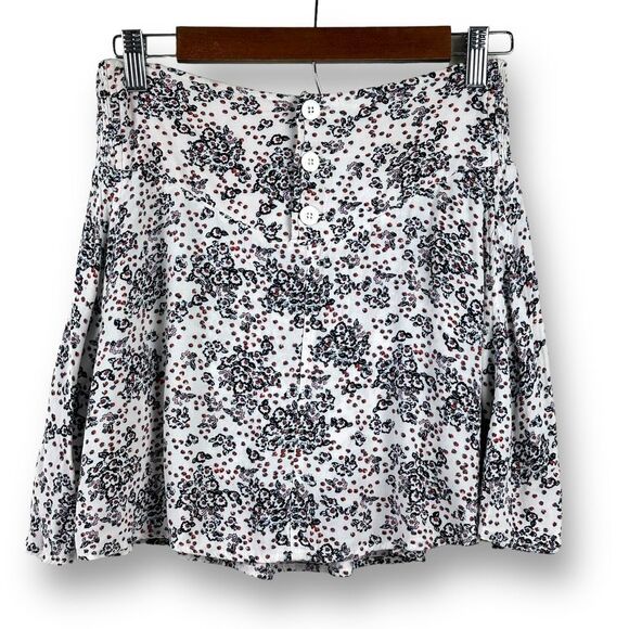 Free People Women's Size S Mini Skirt Skort Micro Floral Smocked Waist White - Picture 1 of 10